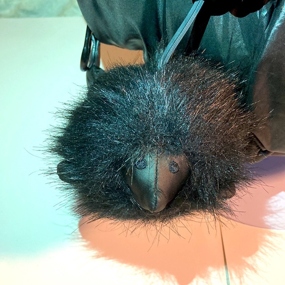 CHLOE Black puffy shoulder bag /brand new! - Picture 3 of 15